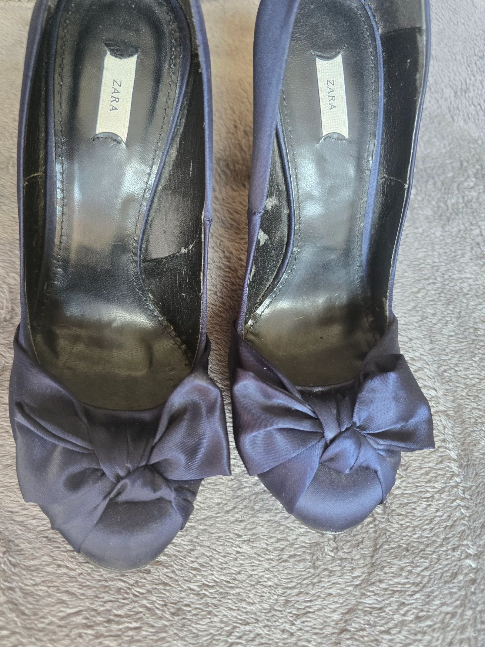 Chaussures de satin bleu avec nœud de Zara – photo 3
